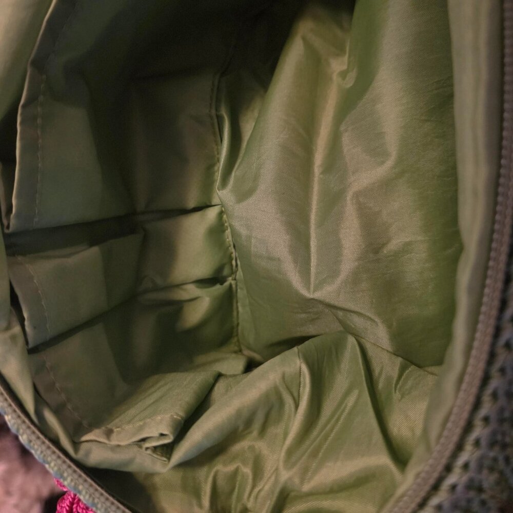 THE SAK Original Women's crochet Purse Handbag Green Floral Like New! - Picture 4 of 8